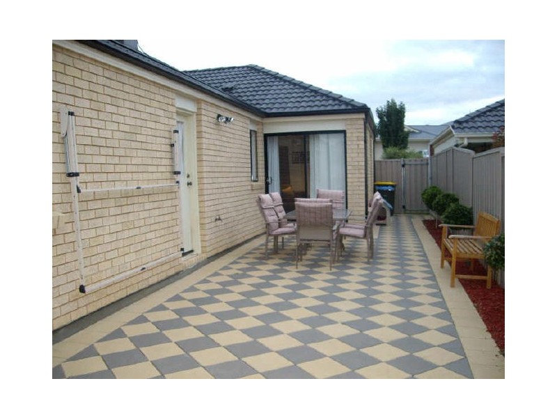 22 Melville Street, Mount Barker SA 5251