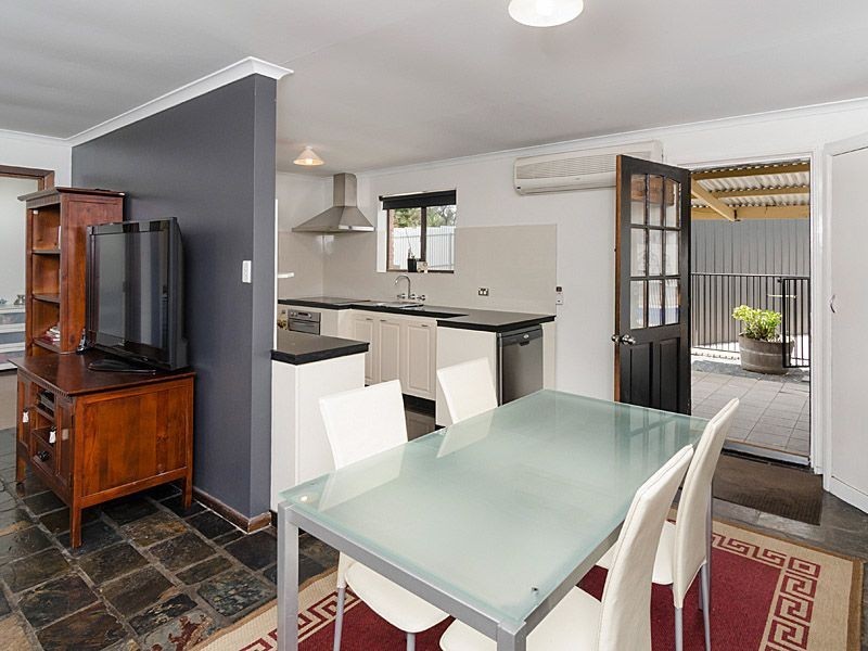 22 Thiele Avenue, Mount Barker SA 5251