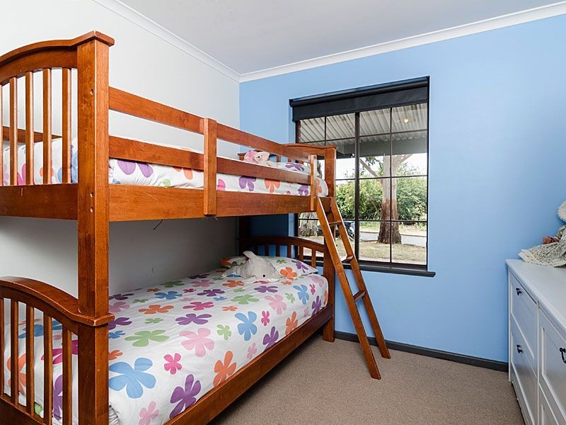 22 Thiele Avenue, Mount Barker SA 5251