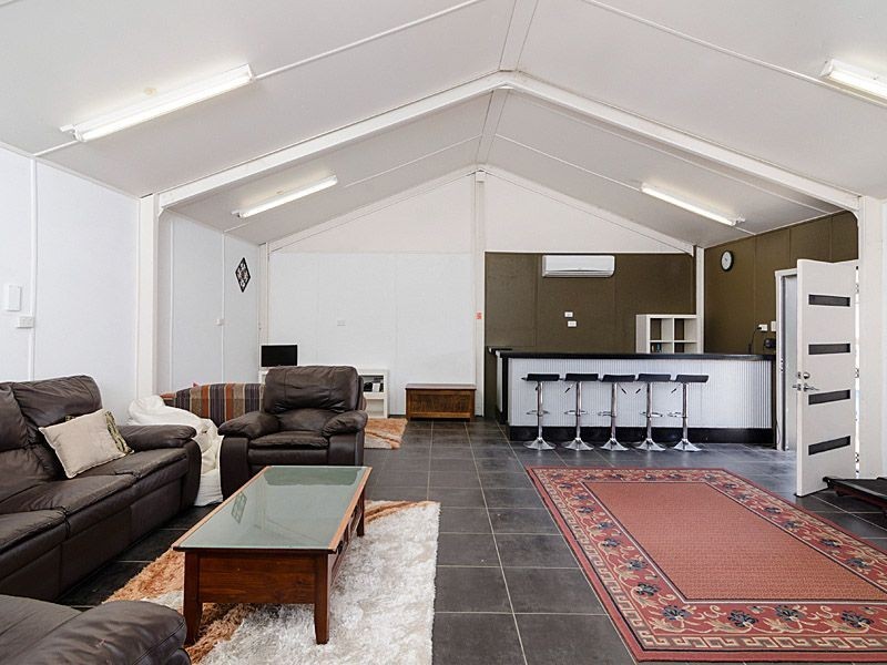 22 Thiele Avenue, Mount Barker SA 5251