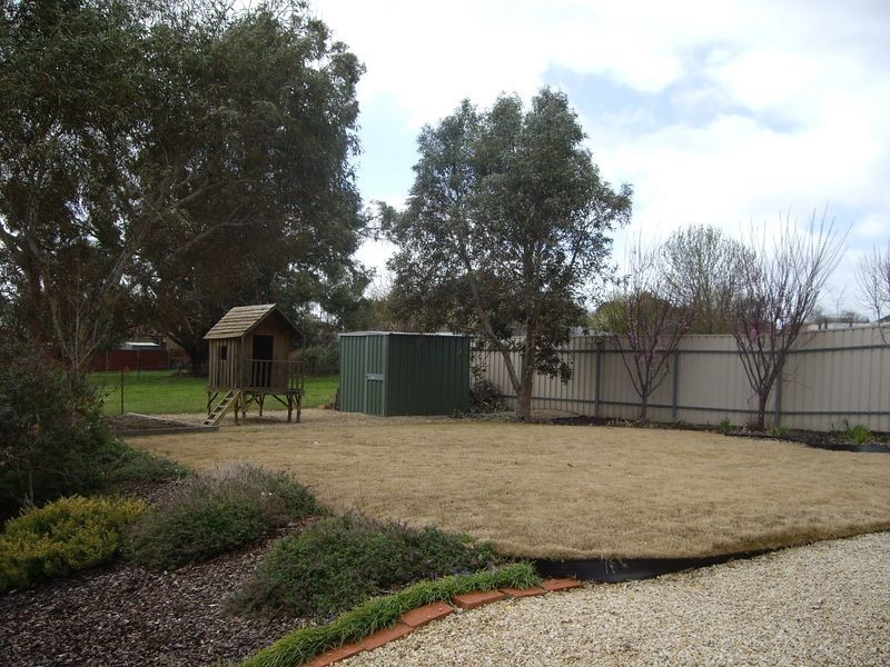 8 Herbig Court, Mount Barker SA 5251