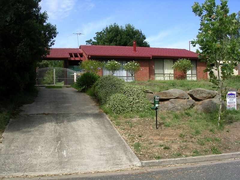 11 Manor Crescent, Mount Barker SA 5251