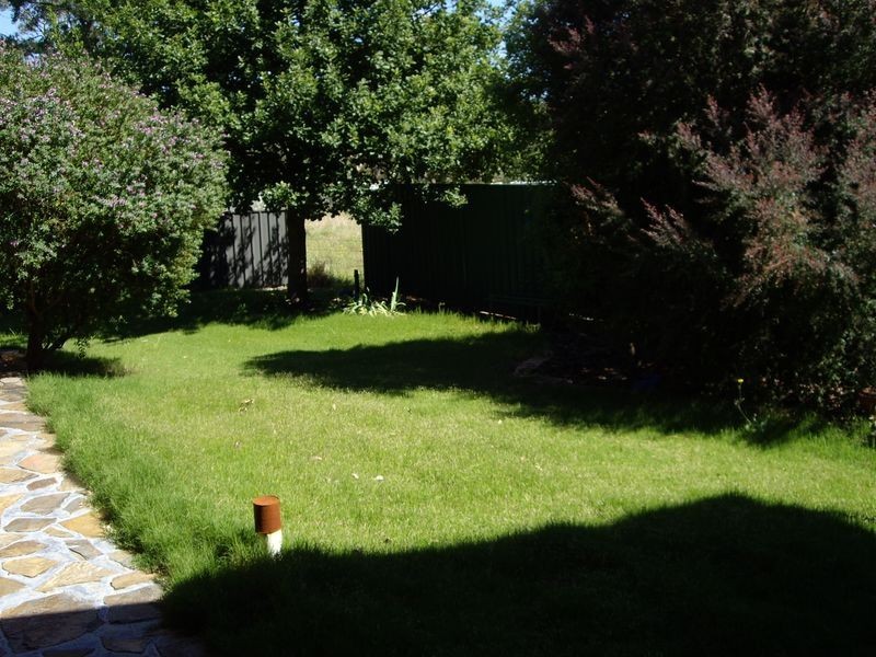 13 Battunga Road, Meadows SA 5201