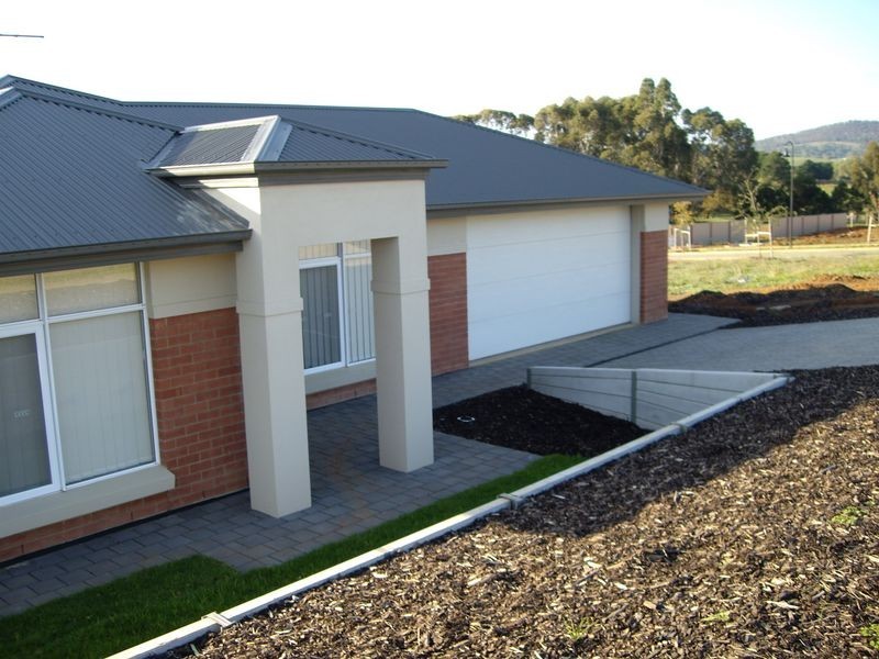 52 Douglas Drive, Mount Barker SA 5251