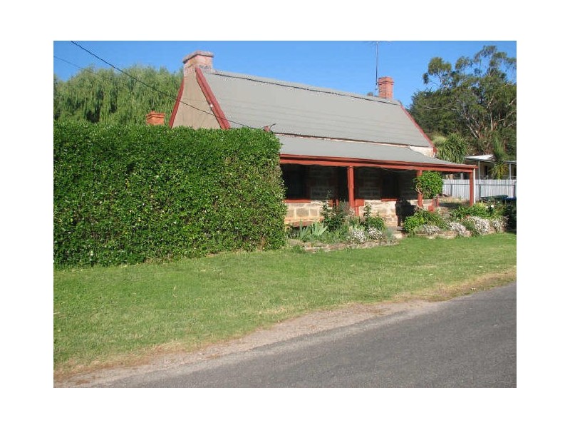 9 Luck Street, Macclesfield SA 5153