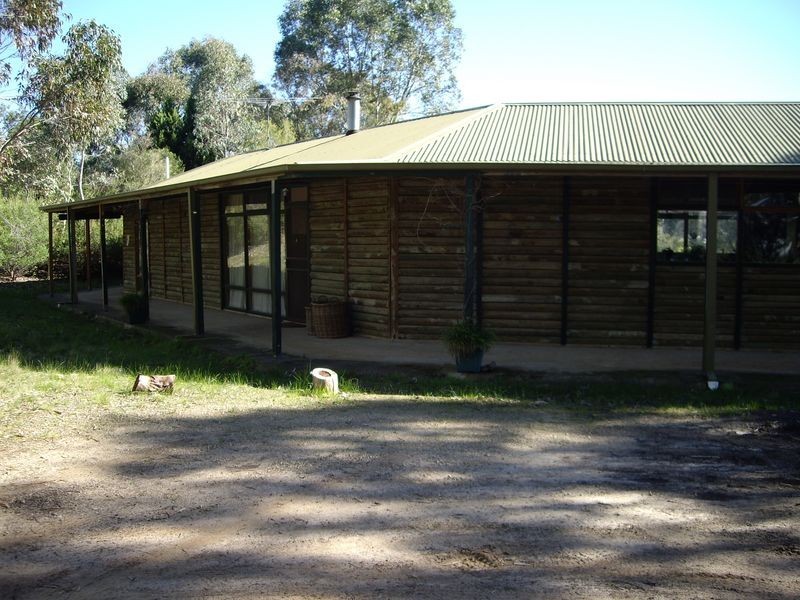 204 Paddys Hill Rd, Mount Barker SA 5251