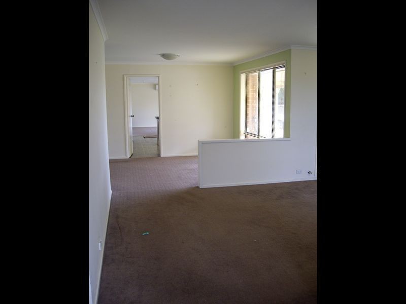 18 Douglas Drive, Mount Barker SA 5251