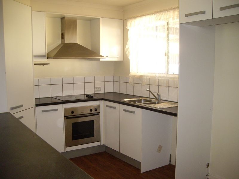 28 Lewis Avenue, Mount Barker SA 5251