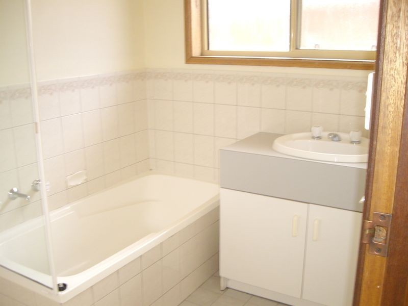 2/10 Power Court, Mount Barker SA 5251