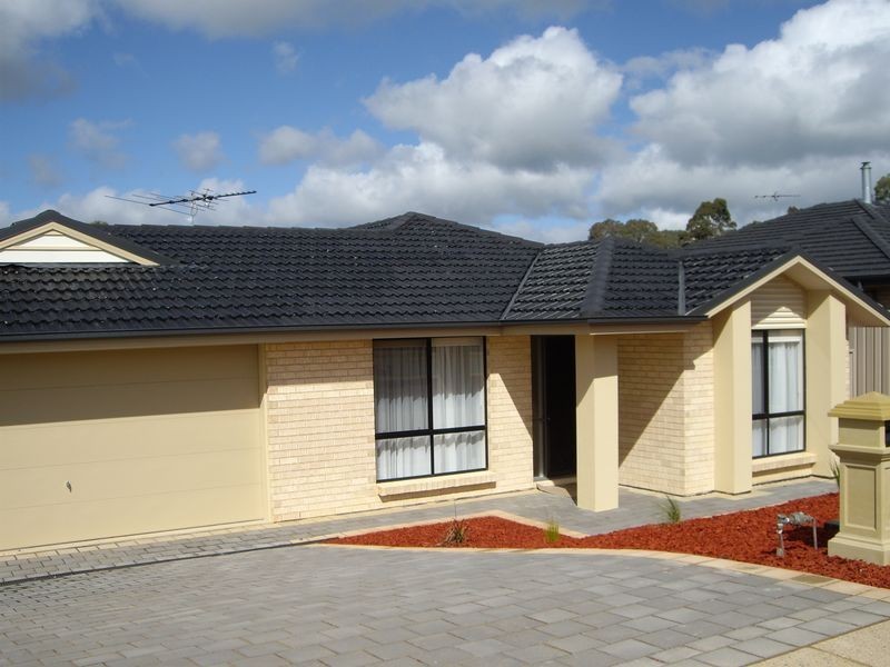 9 Belmont Crescent, Mount Barker SA 5251