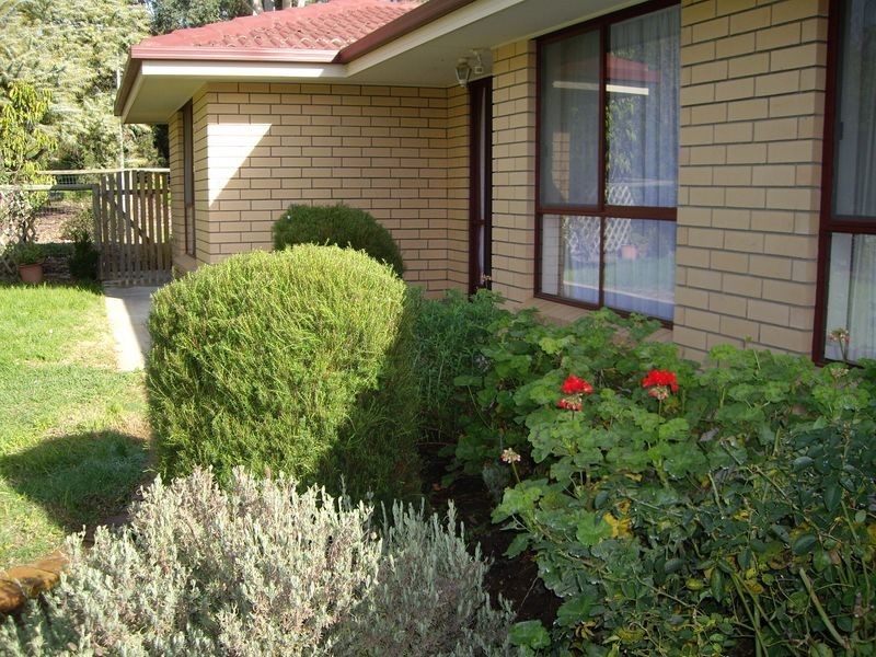 1 Thiele Avenue, Mount Barker SA 5251