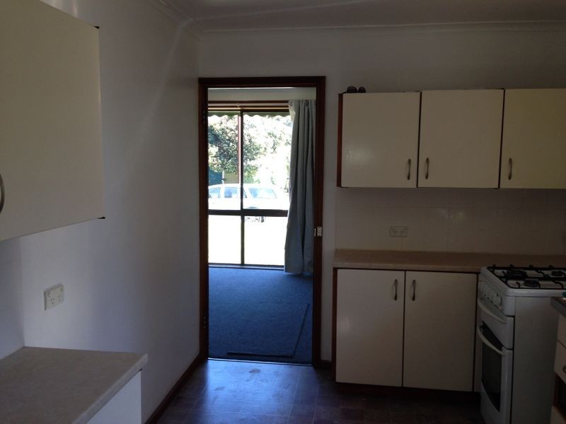 1 Poplar Crescent, Mount Barker SA 5251