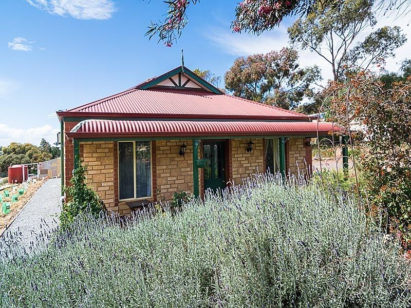 9 Topar Road, Kanmantoo SA 5252