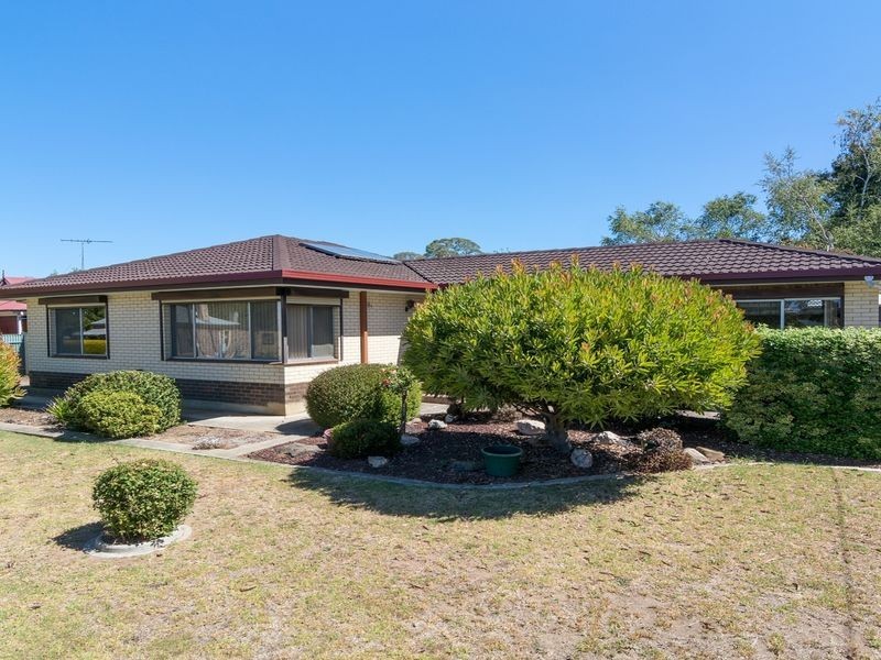2 Albert Road, Mount Barker SA 5251