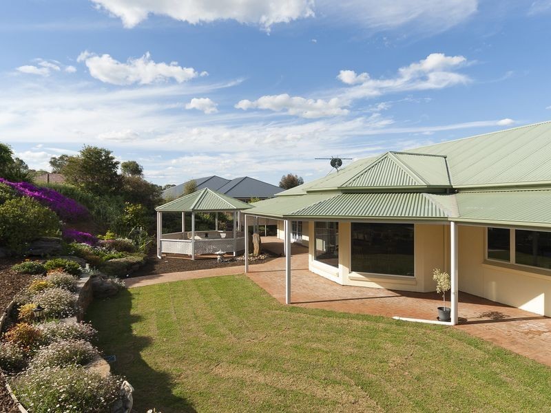 7 Lady Bute Drive, Mount Barker SA 5251