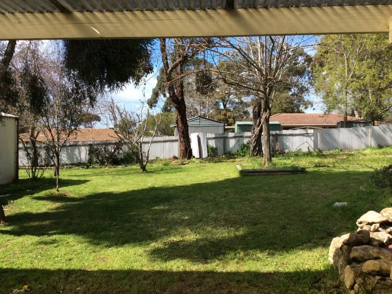 20 Fry Street, Mount Barker SA 5251