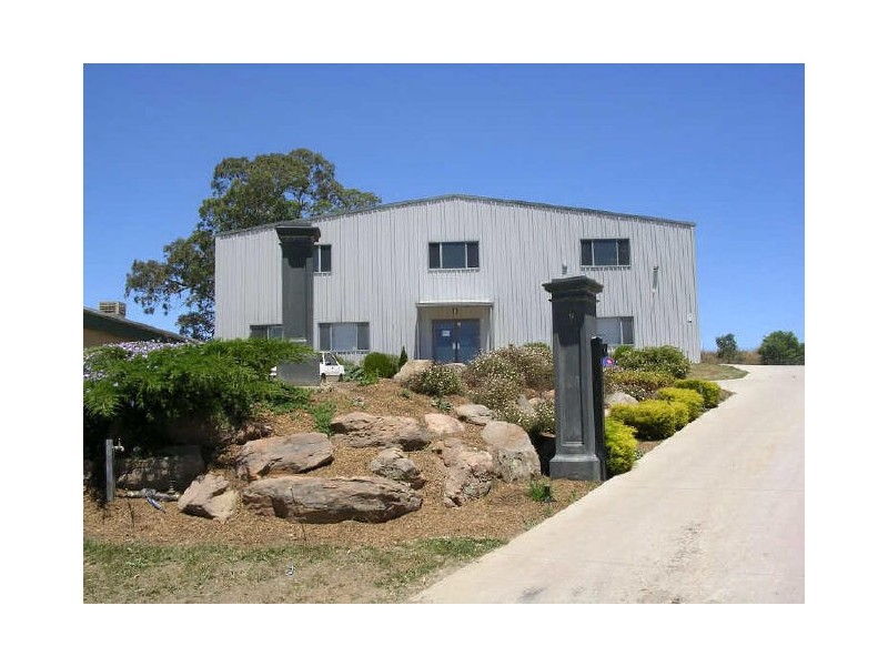 19 Crompton Road, Mount Barker SA 5251