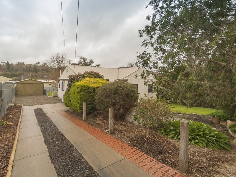 4 Playford Crescent, Brukunga SA 5252