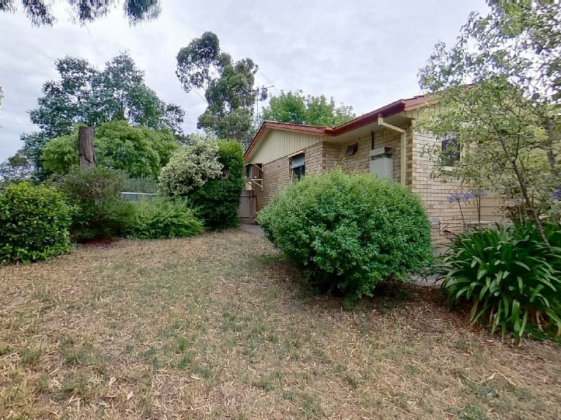 10 Daw Avenue, Mount Barker SA 5251