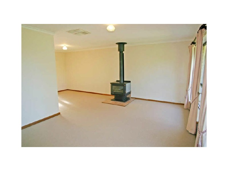 1 Thiele Avenue, Mount Barker SA 5251