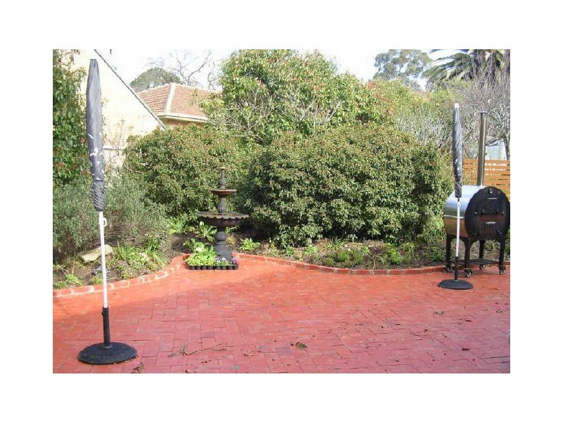 89 Main Road, Hahndorf SA 5245