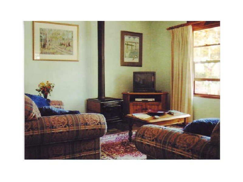 89 Main Road, Hahndorf SA 5245