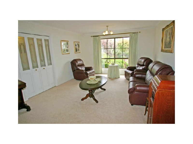 10 Uplands Street, Mount Barker SA 5251