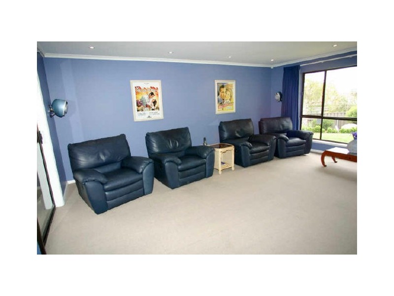 10 Uplands Street, Mount Barker SA 5251