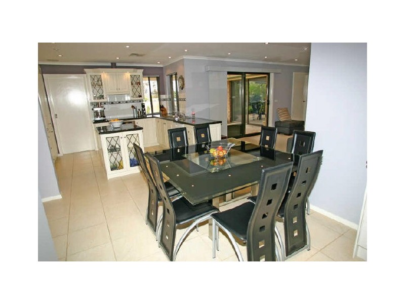 10 Uplands Street, Mount Barker SA 5251