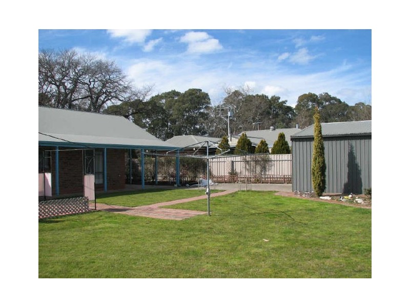 13 Oakwood Road, Oakbank SA 5243
