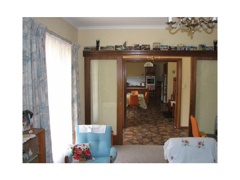 13 Oakwood Road, Oakbank SA 5243