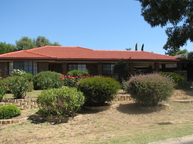 87 Hurling Drive, Mount Barker SA 5251