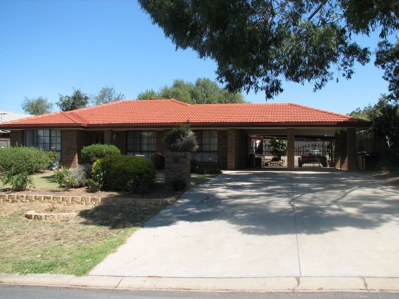 87 Hurling Drive, Mount Barker SA 5251