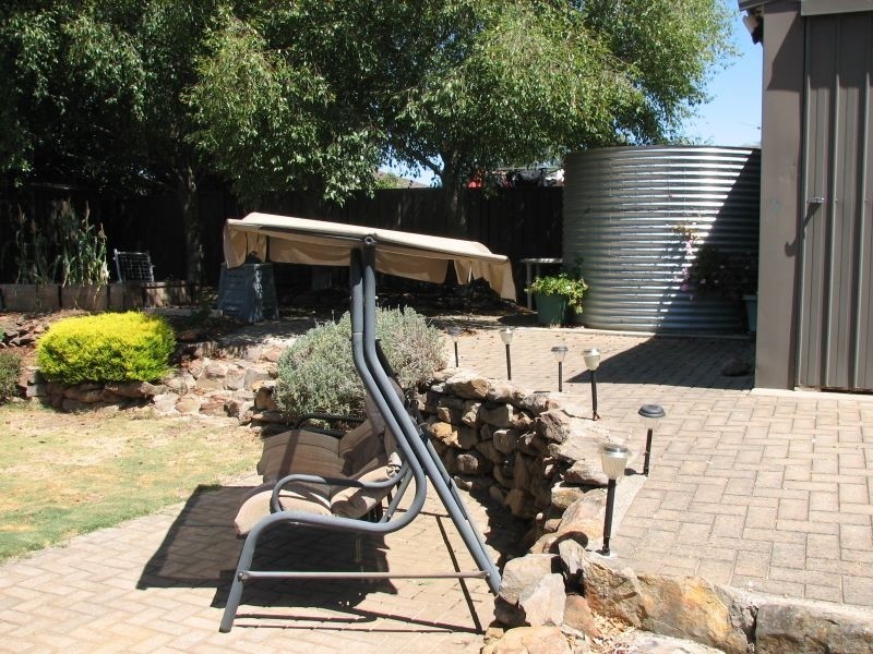 87 Hurling Drive, Mount Barker SA 5251