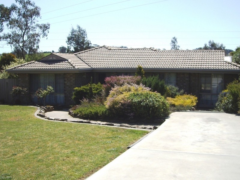 11 Wilson Court, Mount Barker SA 5251
