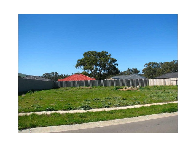 4 Post Close, Mount Barker SA 5251