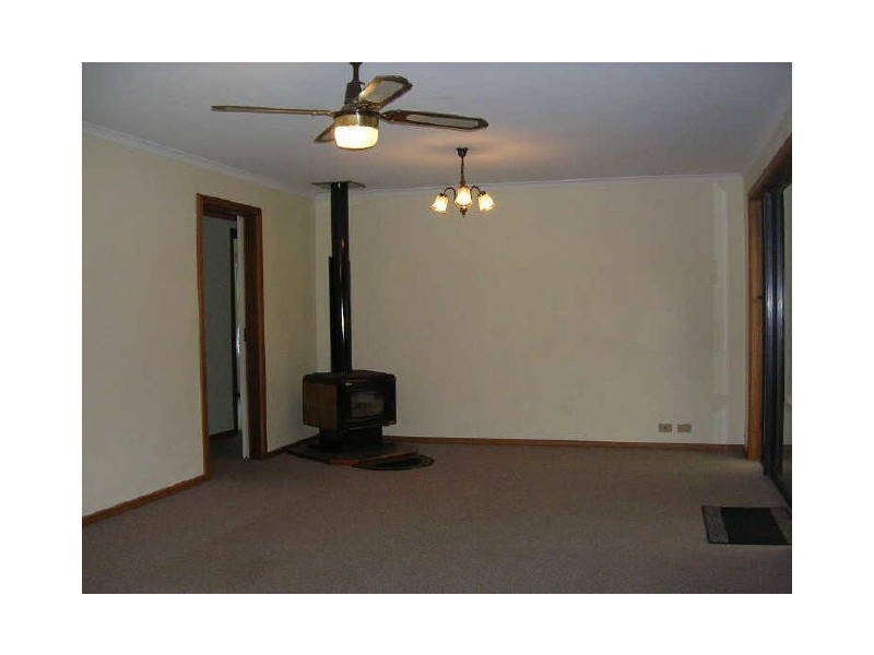 12 Allen Avenue, Mount Barker SA 5251