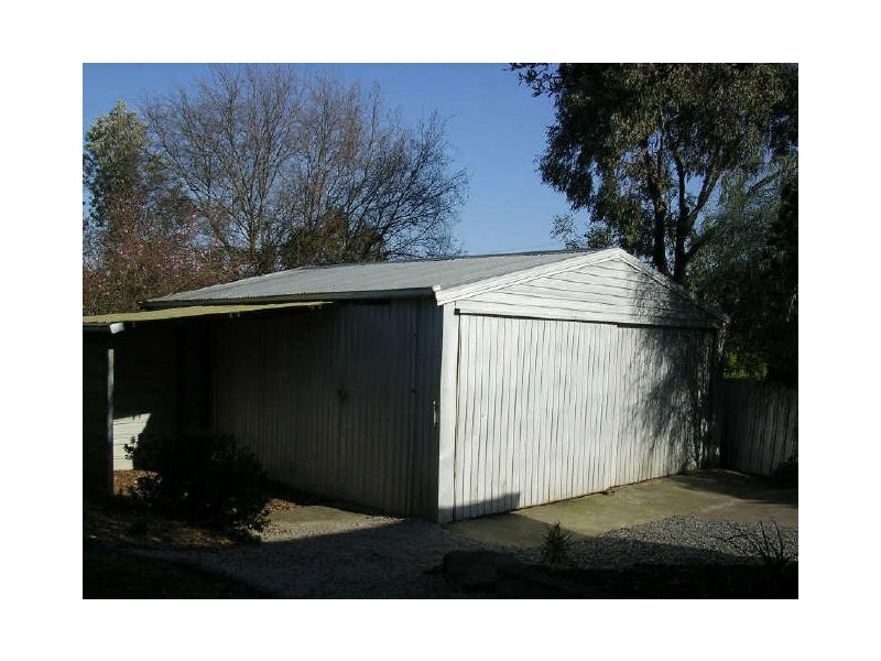 12 Allen Avenue, Mount Barker SA 5251