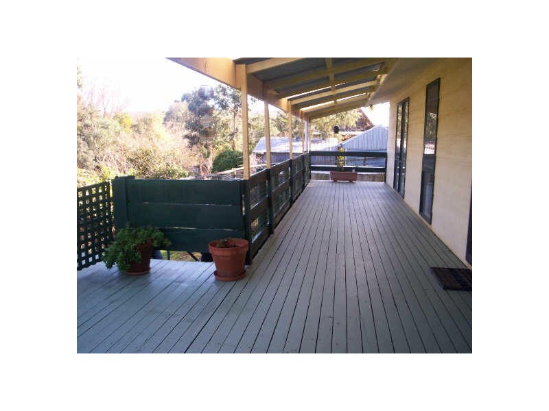 16 Luck Street, Macclesfield SA 5153