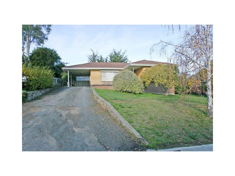 6 William Street, Woodside SA 5244