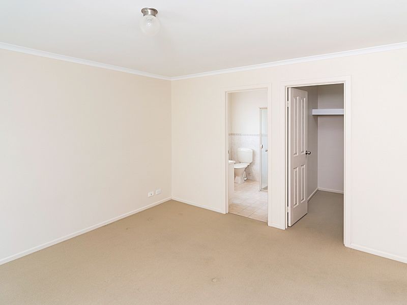 1 Scarborough Way, Mount Barker SA 5251