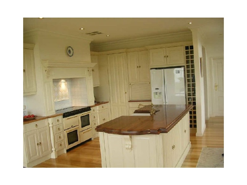 Lot 100/ Hender Road & Hillside Lane, Mount Barker SA 5251