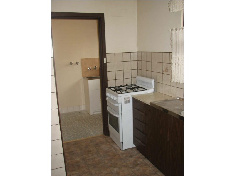 6 Adelaide Road, Mount Barker SA 5251