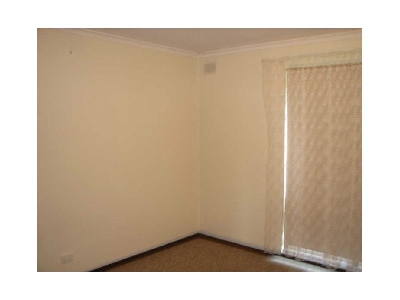 6 Adelaide Road, Mount Barker SA 5251