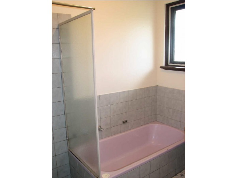 6 Adelaide Road, Mount Barker SA 5251