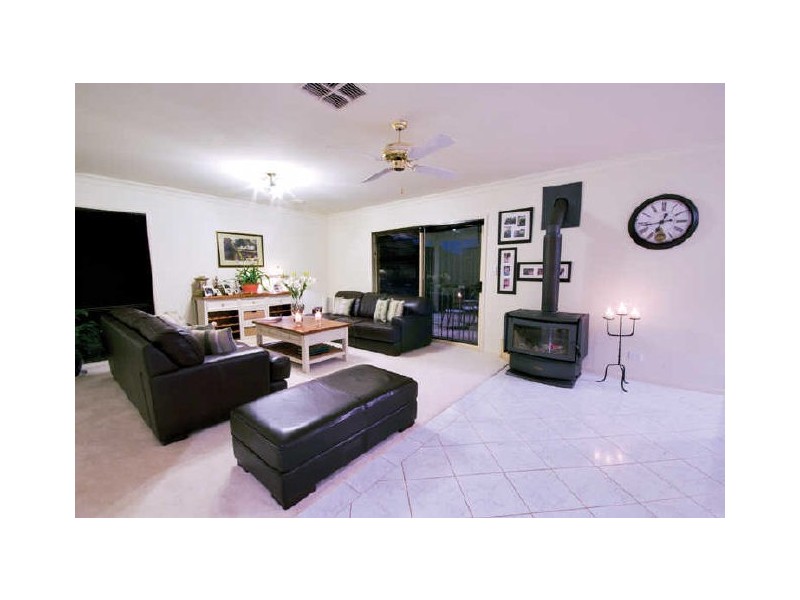 25 Wellow Crescent, Mount Barker SA 5251