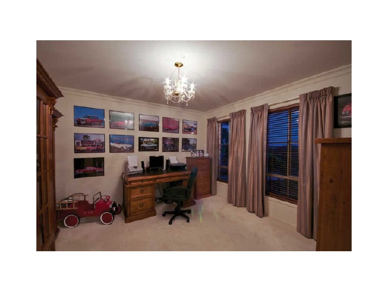 25 Wellow Crescent, Mount Barker SA 5251