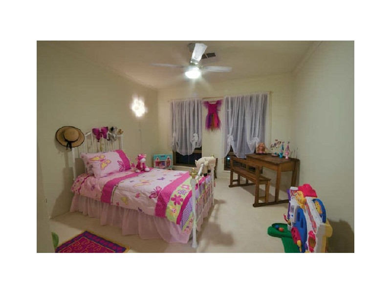 25 Wellow Crescent, Mount Barker SA 5251