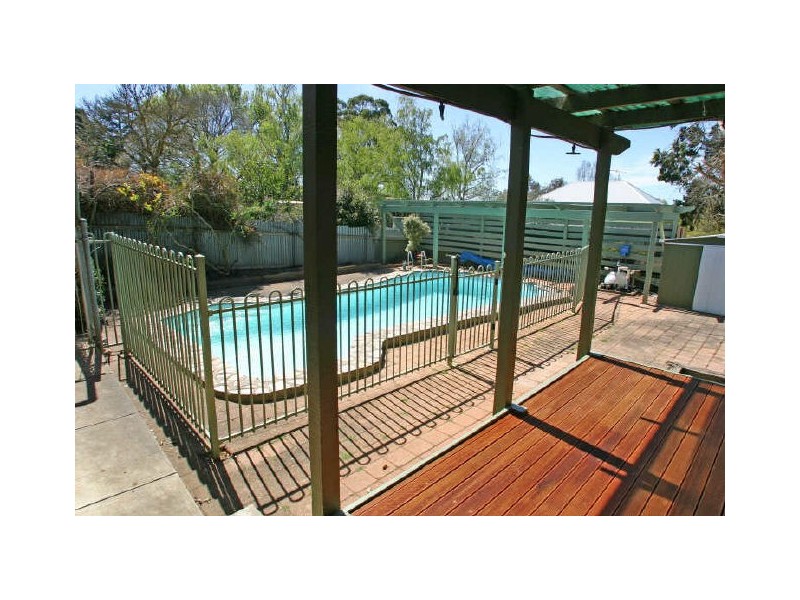 9 Coronation Road, Mount Barker SA 5251