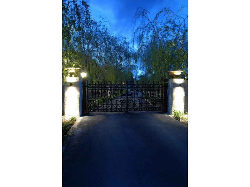 “Lorikeet Park”/Lot 8 Summit Road, Mount Barker SA 5251